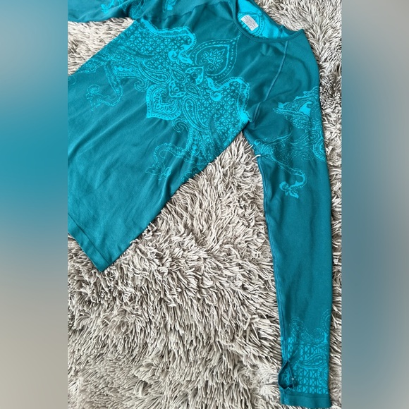 Athleta Turqoise Teal Moroccan Print Long Sleeve Performance Tee Top SZ: L - Picture 4 of 7